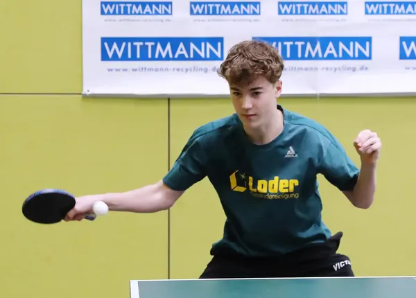 Bild von Lars Kossubek im vorderen Paarkreuz